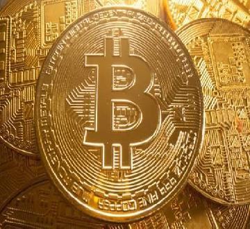 قبل اجتماع الفيدرالي استقرار في اسعار البيتكوين عند 77.4 الف دولار  